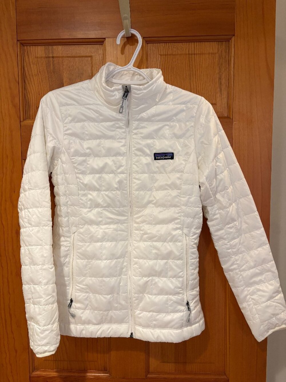 Patagonia Women's White Nano Puff Jacket - XS